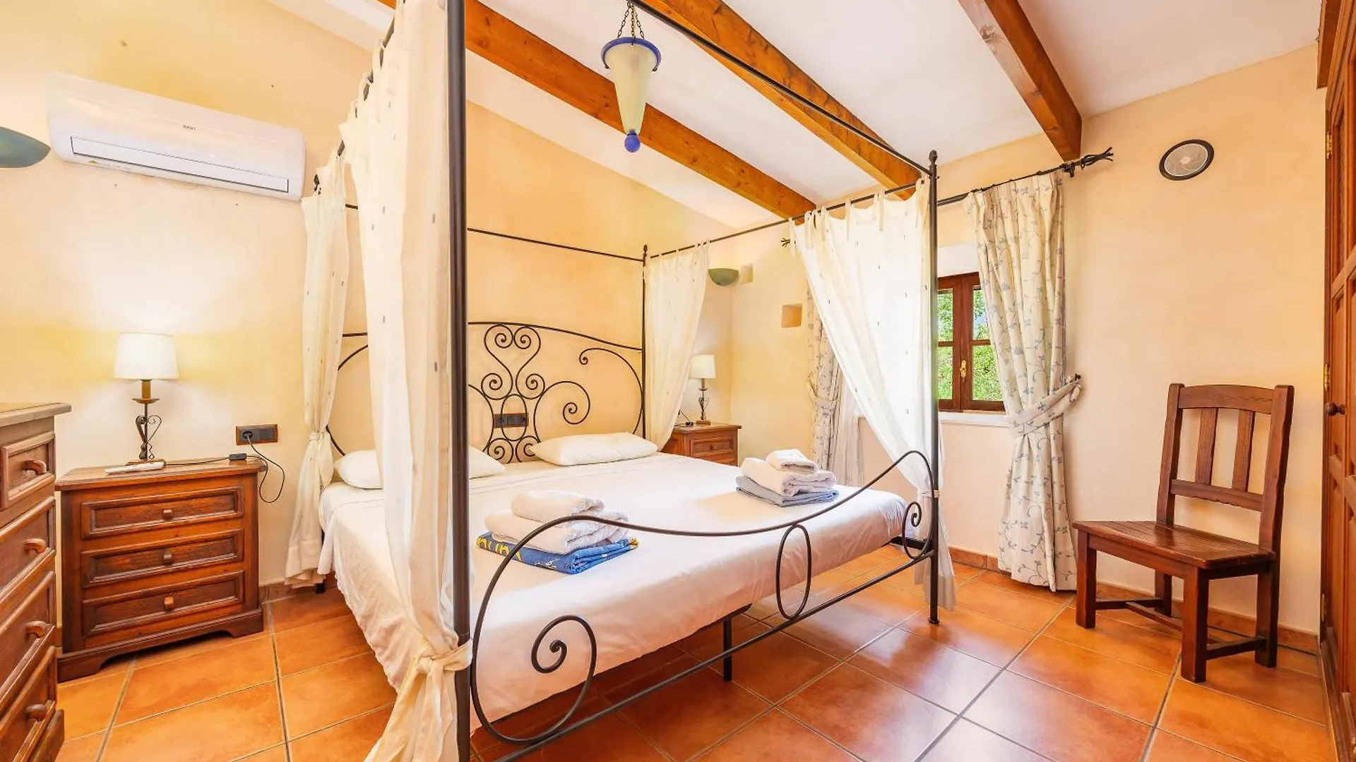 Mirabo Ramonet Villa Cas Concos